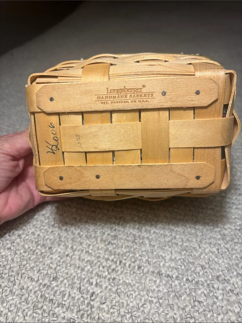 Longaberger 2006 John Deere Tea Basket with Fabric Liner, Divided Pretector, Lid